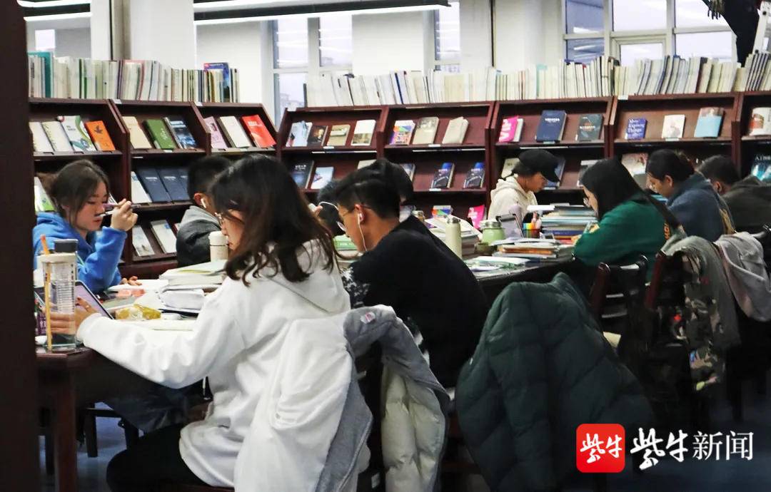 江苏科技大学书店，文化与知识的交汇点